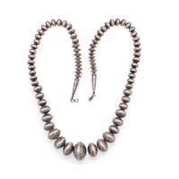 Late 20th Century Native American Hand-Chased Sterling Silver Graduated Navajo Pearls Bead Necklace