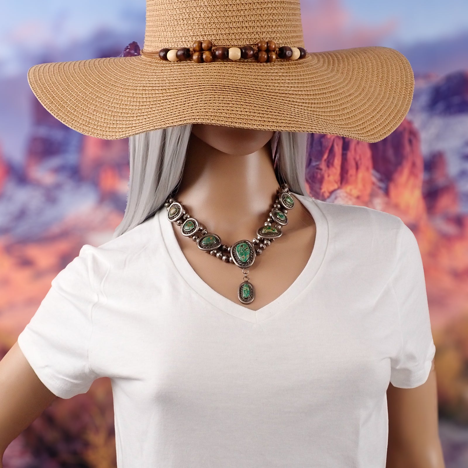 88-Gram Navajo Fox Turquoise Sterling Silver Eight-Stone Station Bead Necklace