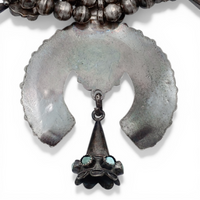 Mid-Century Zuni Turquoise Snake Eye Cluster Bell-Shaped Squash Blossom Necklace