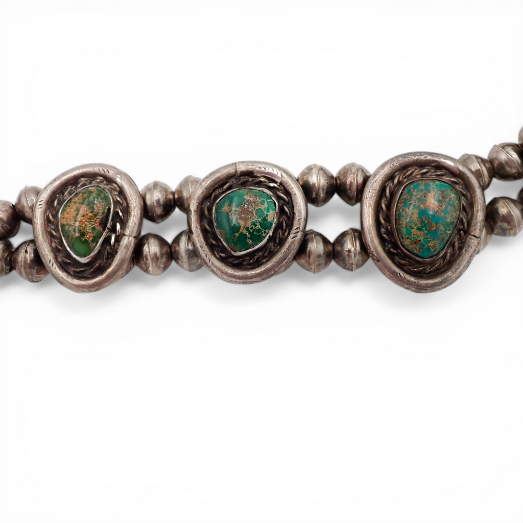 88-Gram Navajo Fox Turquoise Sterling Silver Eight-Stone Station Bead Necklace