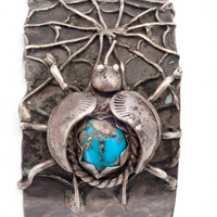 1970s Southwestern Navajo Kingman Turquoise Spider Sterling Silver Raised Web Shank Cuff Bracelet