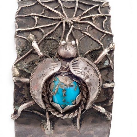 1970s Southwestern Navajo Kingman Turquoise Spider Sterling Silver Raised Web Shank Cuff Bracelet